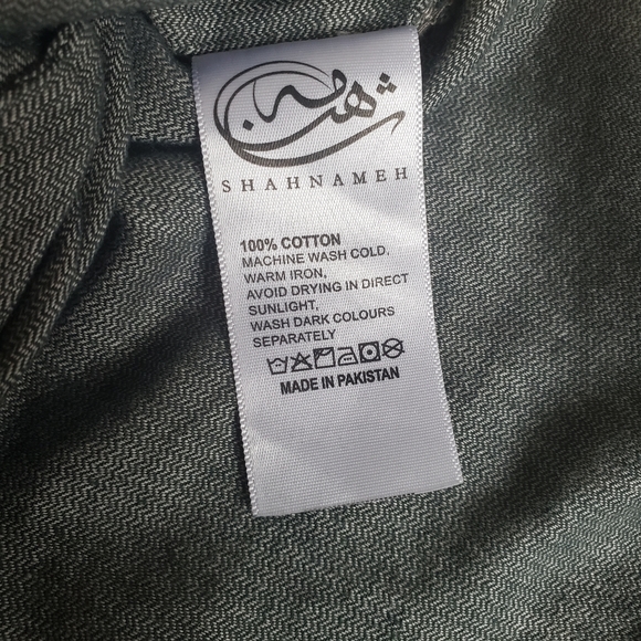 Men's Indian/Pakistani traditional wear Kurta - Picture 5 of 5